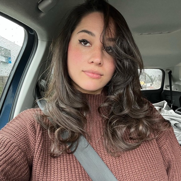 Meet your Posher, Tamara - Picture 1 of 1